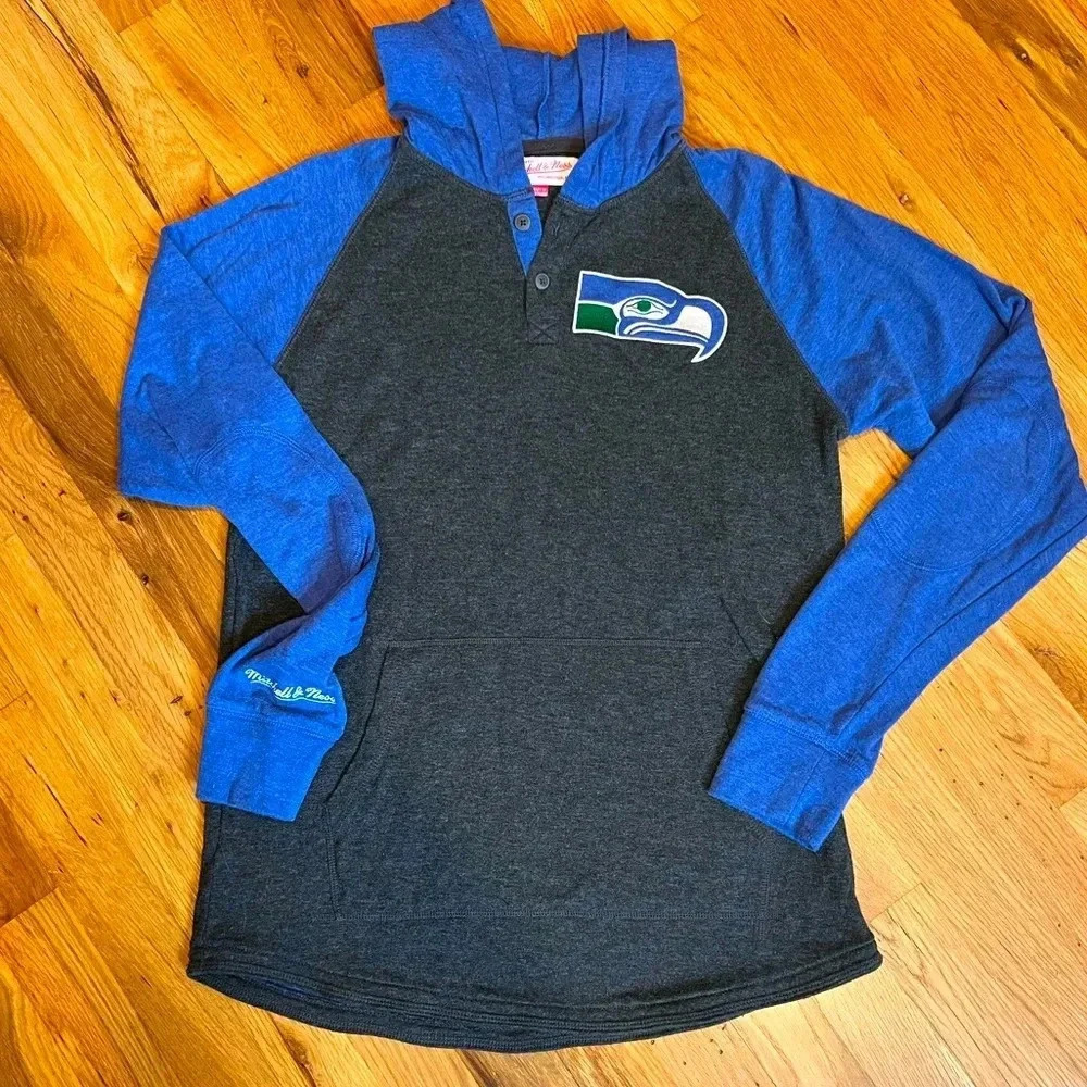 NFL SEATTLE SEAHAWKS MITCHELL & NESS THROWBACKS HOODIE L/S SWEATSHIRT MEDIUM - Picture 1 of 7